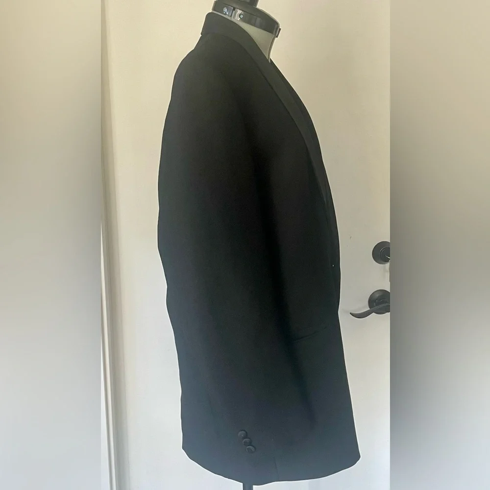 Harrods Vintage Worsted Mohair Tux Jacket, covered buttons, satin lapel, 40R